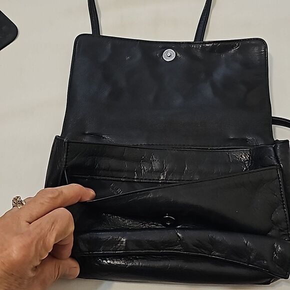 Perlina vintage leather crossbody purse - Picture 6 of 9